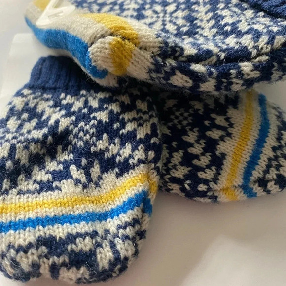 GAP NEW BABY INFANT NAVY BLUE YELLOW WINTER HAT FALL CASUAL SIZE 0 to 6 MONTHS - Picture 6 of 6